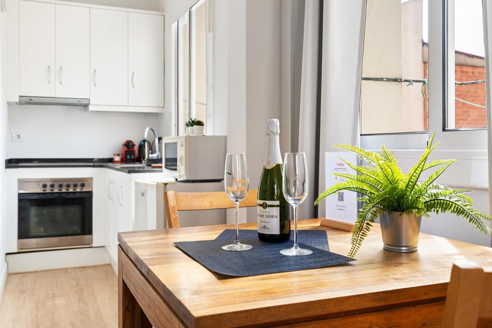Lodging Apartments Barceloneta Beach Studio 42 Exterior photo
